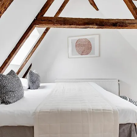 Appartement Sanders Penny - Charming Three-bedroom In The Middle Of Action