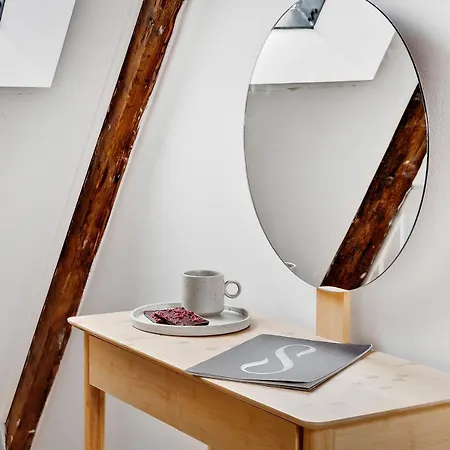 Sanders Penny - Charming Three-bedroom In The Middle Of Action Apartment Copenhagen
